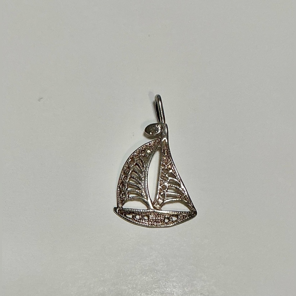 Sterling Silver Sailboat Pendant/Charm. Vintage Nautical Sailing